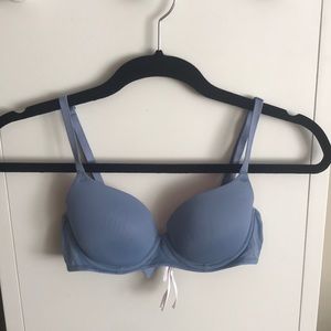 Blue PINK Wear Everywhere Lightly Lines Bra